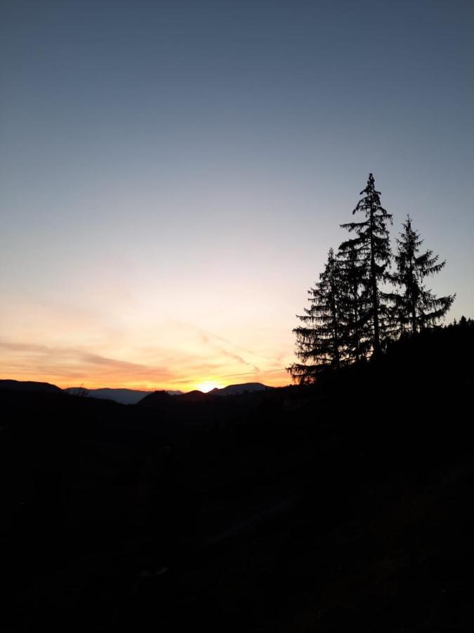 P-Zlatar, Apartman 3 Brdo ภายนอก รูปภาพ