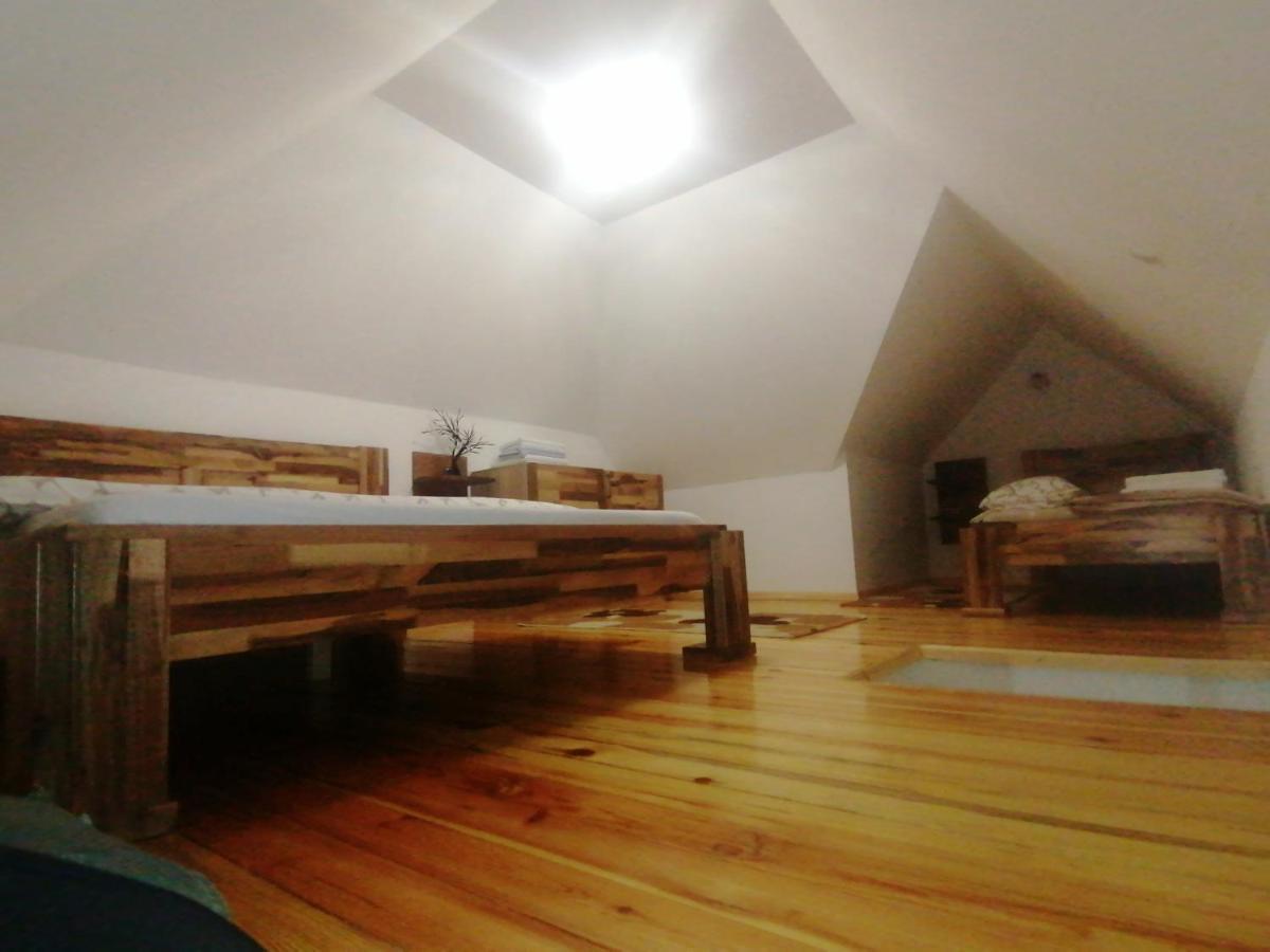 P-Zlatar, Apartman 3 Brdo ภายนอก รูปภาพ