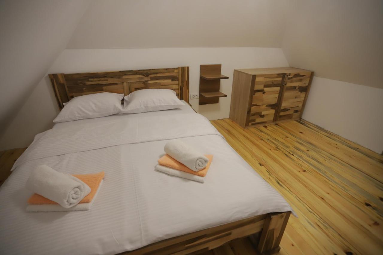P-Zlatar, Apartman 3 Brdo ภายนอก รูปภาพ